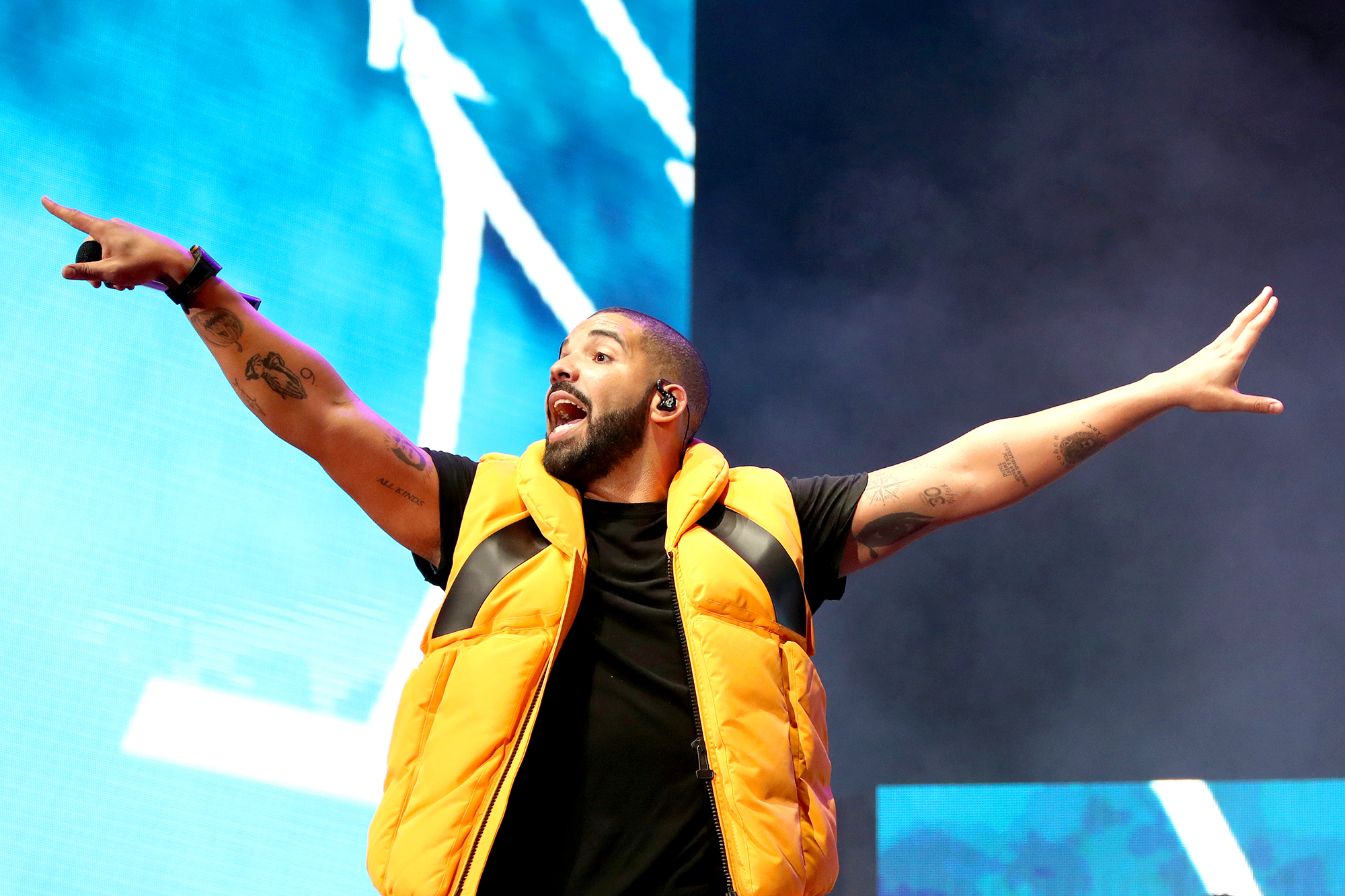 Drake c4c21a65 ac31 48a3 8e5a 8481b4676f25