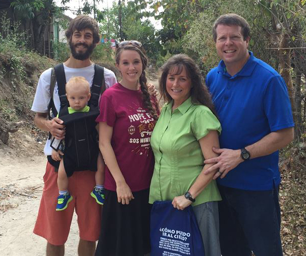 Jill Duggar and Derick Dillard Get a Visit From Jim Bob and Michelle Duggar