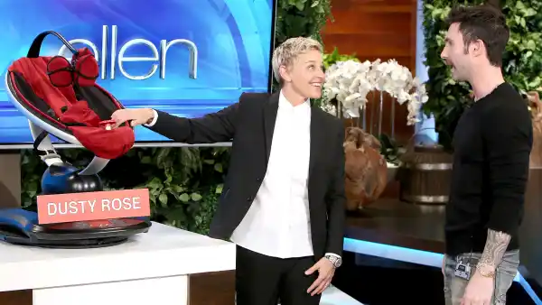 Ellen adam dusty rose car seat zoom 8135931a 8e61 400b af7a 61b0471c86b4