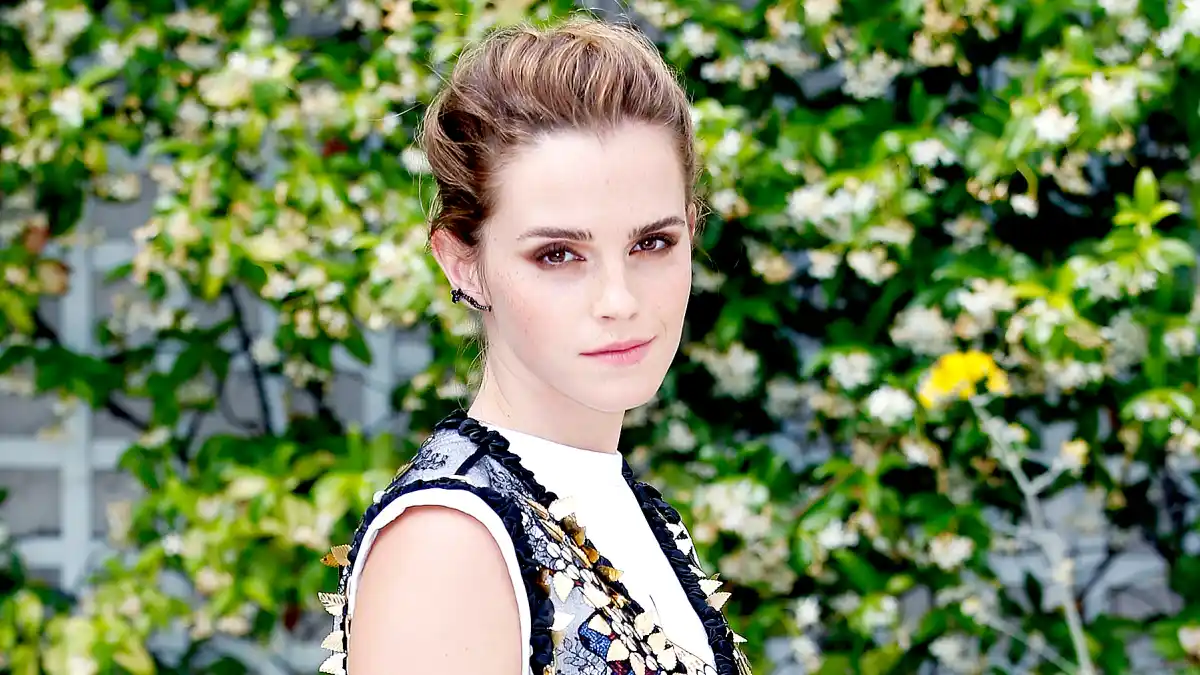 Emma Watson attends 'The Circle' Paris Photocall at Hotel Le Bristol on June 22, 2017 in Paris, France.