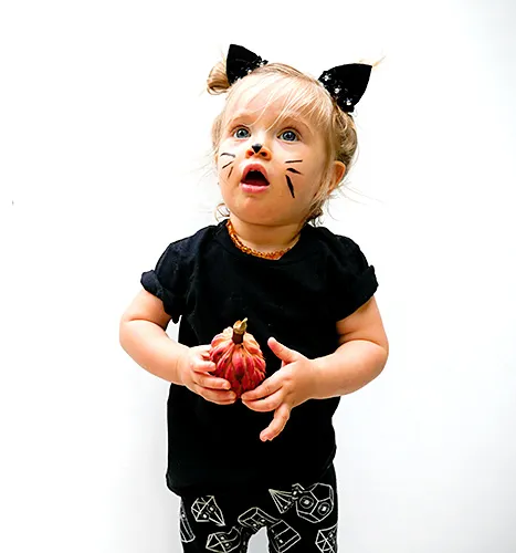 Eva Amurri - Marlowe (cat)