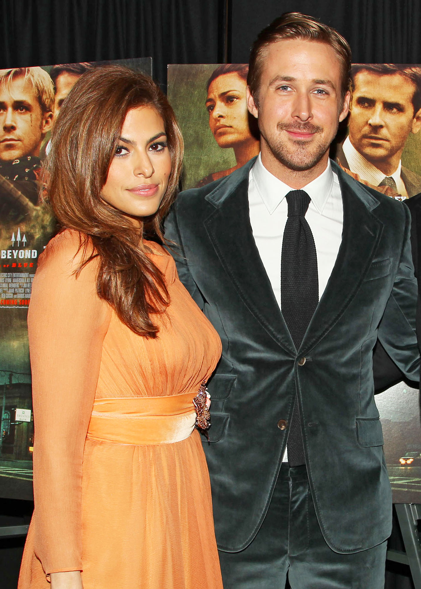 Eva mendes rya gosling 27522c1e 5f4b 480e 8c0f 696d4f0d8c50