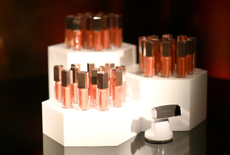 Fenty 1 dfed9388 c8c8 44d4 a8c7 4b9d2106e13d