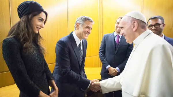 George clooney amal pope 045a0e89 c0cd 4c63 8f45 21b6791da6d4