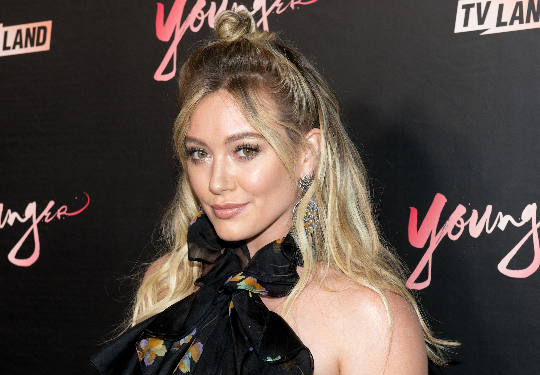 Hilary Duff’s Replica Luxury Handbag Burglarized After She Shares Vacation Pics