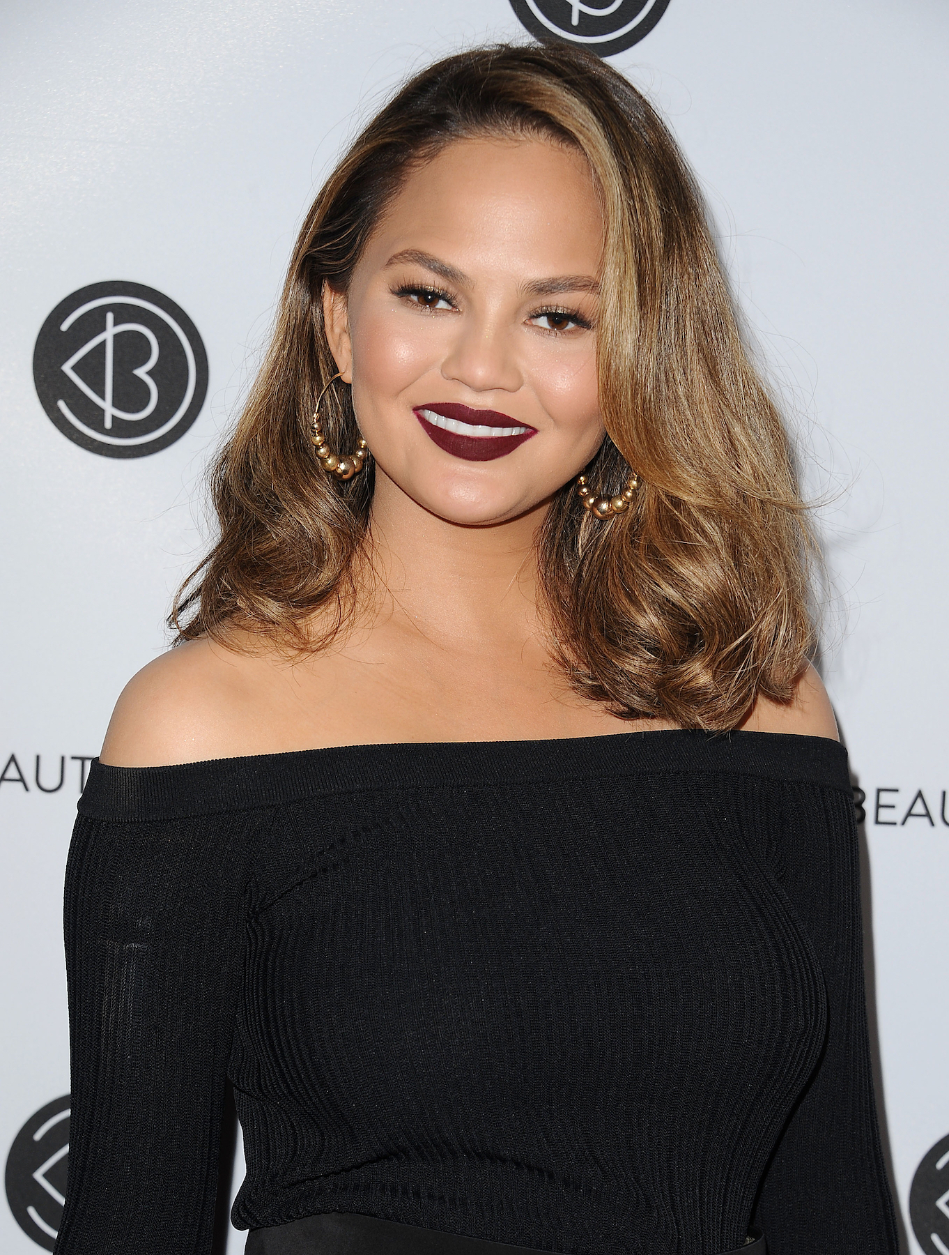 Chrissy Teigen Hits Back After Being Criticized for Ballerina Pose
