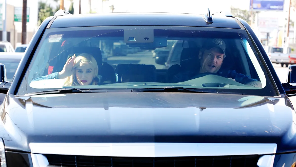 Gwen Stefani & Blake Shelton