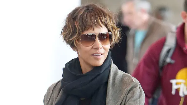 Halle e8236d64 03a6 42a2 a106 978a6b3c6774