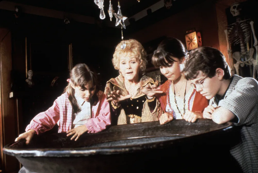 Debbie Reynolds Kimberly J. Brown Halloweentown
