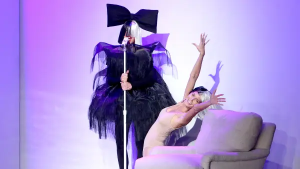 Heidi and ellen dancing 2 zoom 22245ba2 362b 4a2c 9763 f3108718f9a7