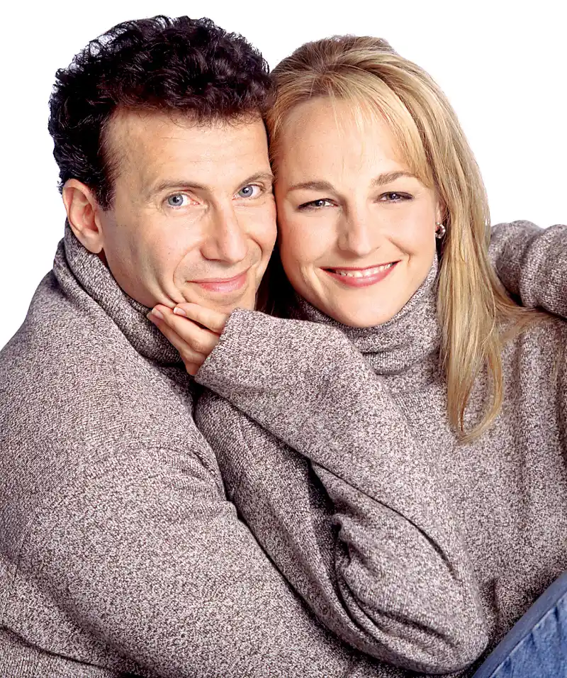 Paul Reiser as Paul Buchman and Helen Hunt as Jamie Stemple Buchman on Mad About You.