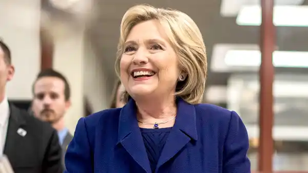 Hillary Clinton visits cooking classes at the Culinary Academy of Las Vegas in north Las Vegas, Nevada on Wednesday January 6, 2016.