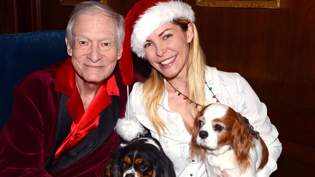 Hugh hefner christmas card 95094e4f fe38 4a29 bbba 6db679c819ca