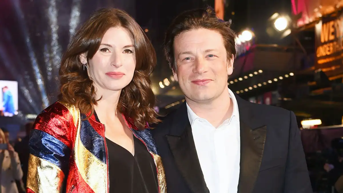 Jools Oliver and Jamie Oliver