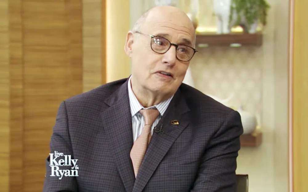 Jeffrey Tambour Live With Kelly & Ryan