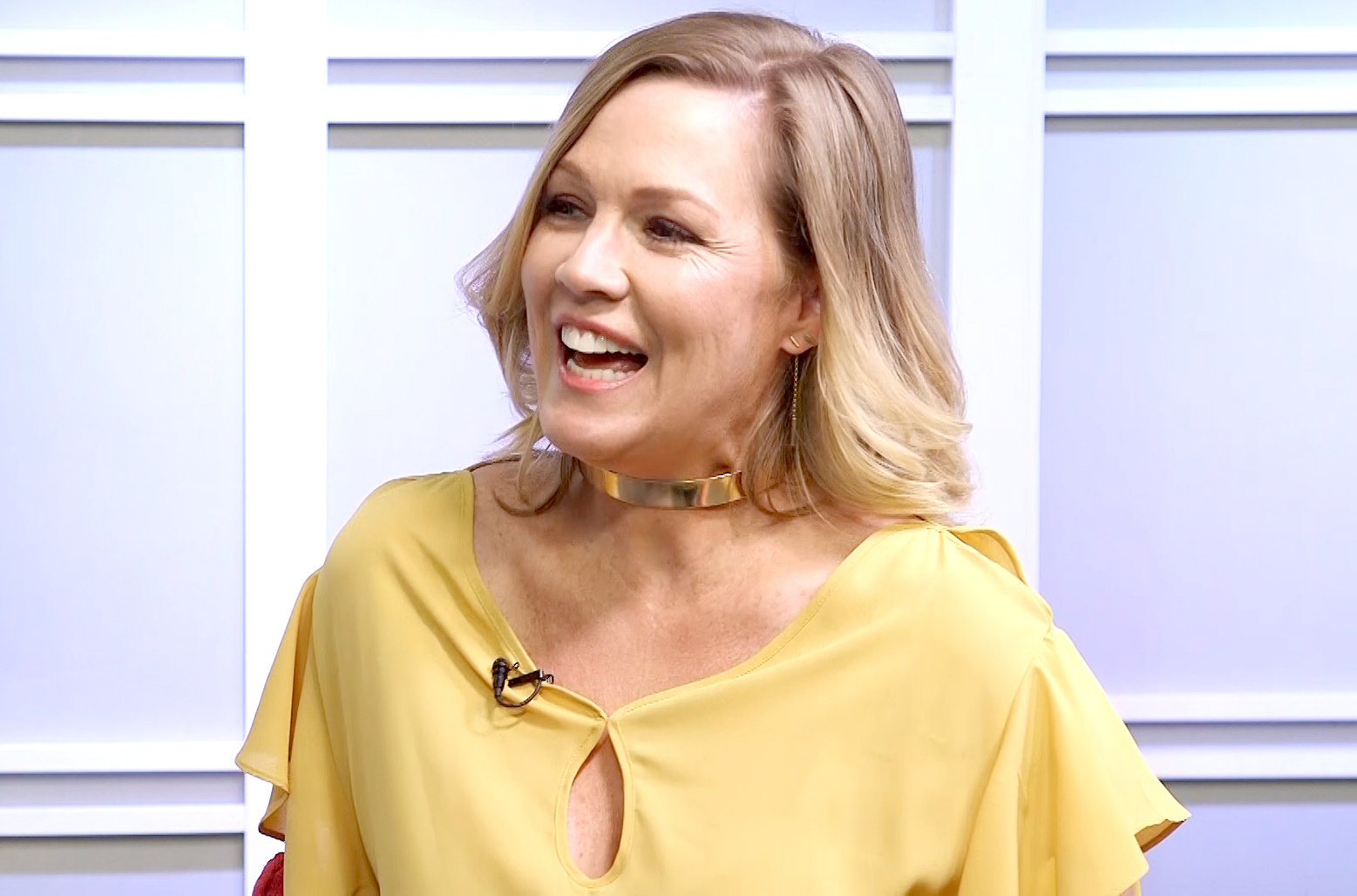 Jennie garth promo 27dce311 7f15 4573 9a1a d5df8b81dc9f