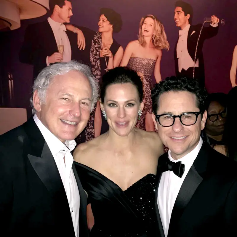 Jennifer garner victor garber jj abrams 21f61236 5101 4066 b059 92d03f3129e9