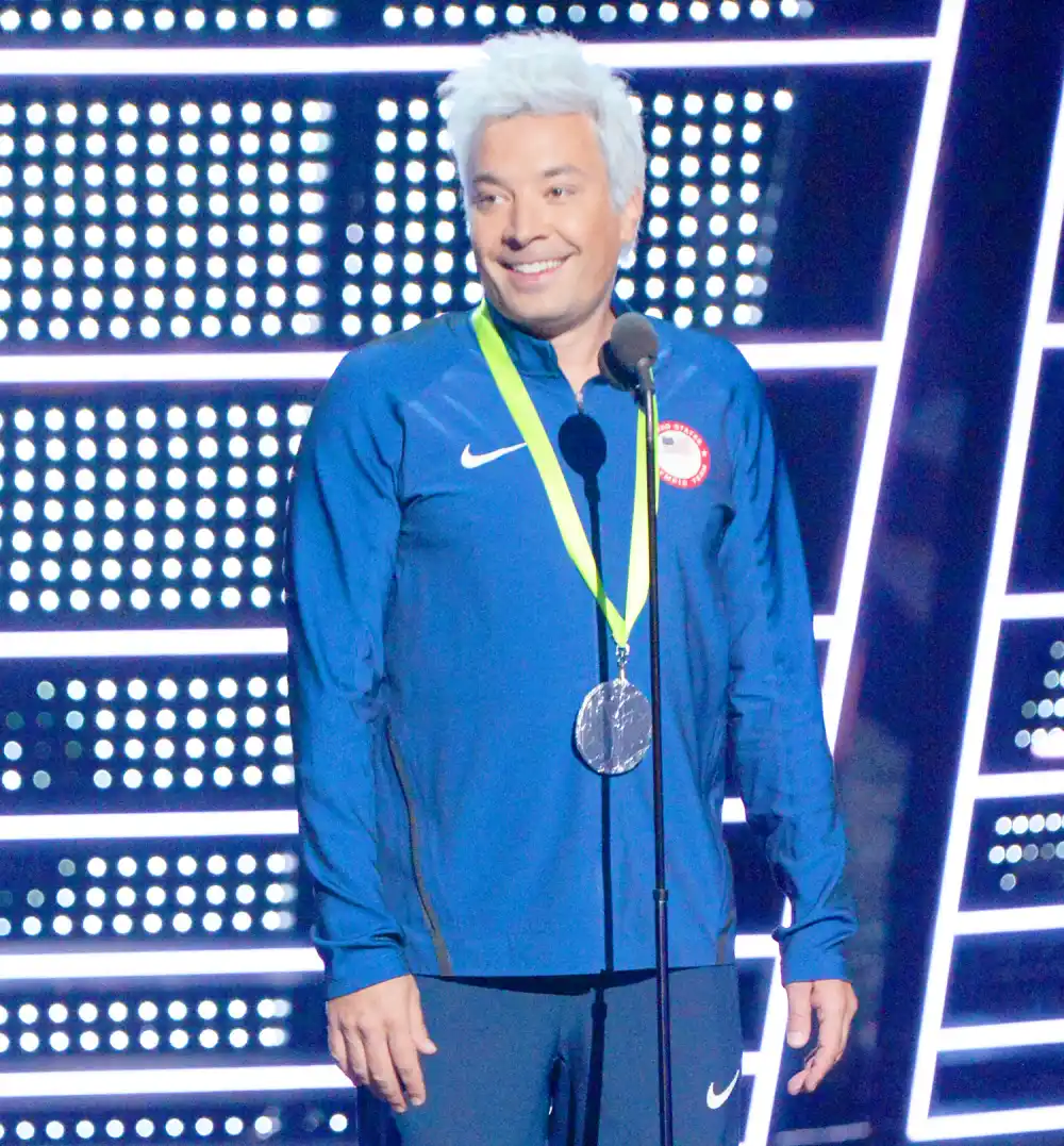 Jimmy Fallon as Ryan Lochte