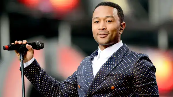 John legend zoom fcbea0cd d1f1 47d8 bd15 63a6c204a9a9