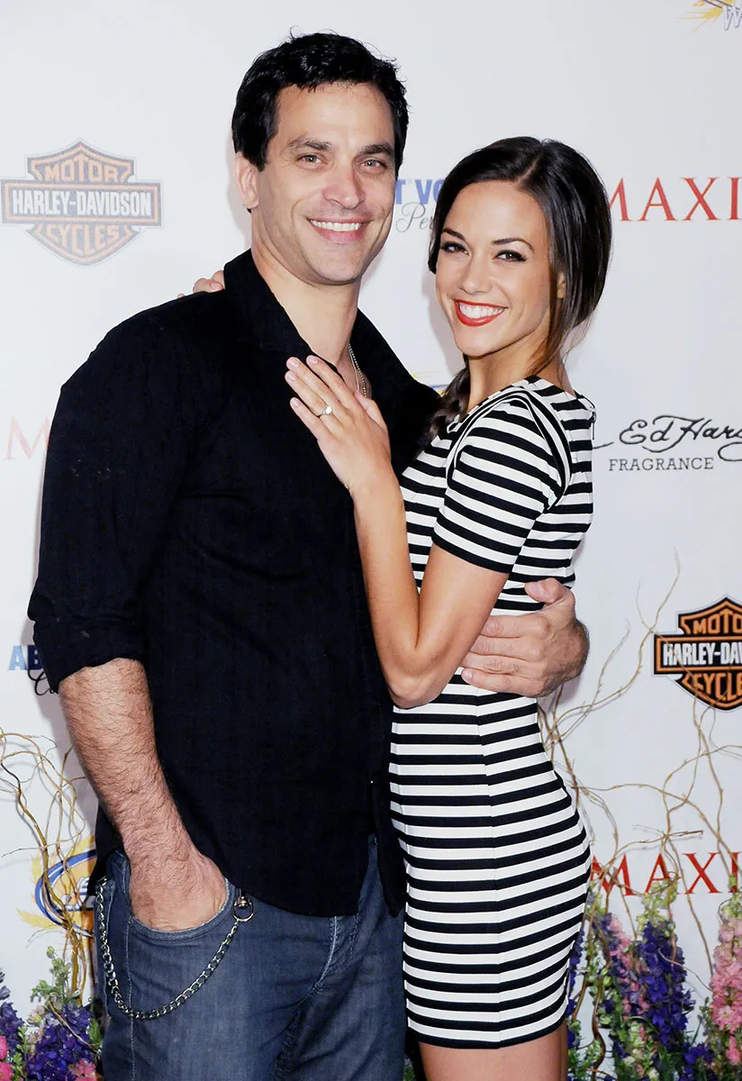 Johnathon Schaech and Jana Kramer
