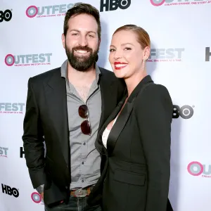 Josh kelley and katherine heigl zoom a2763209 f358 42b2 822e 1a62c733e15f