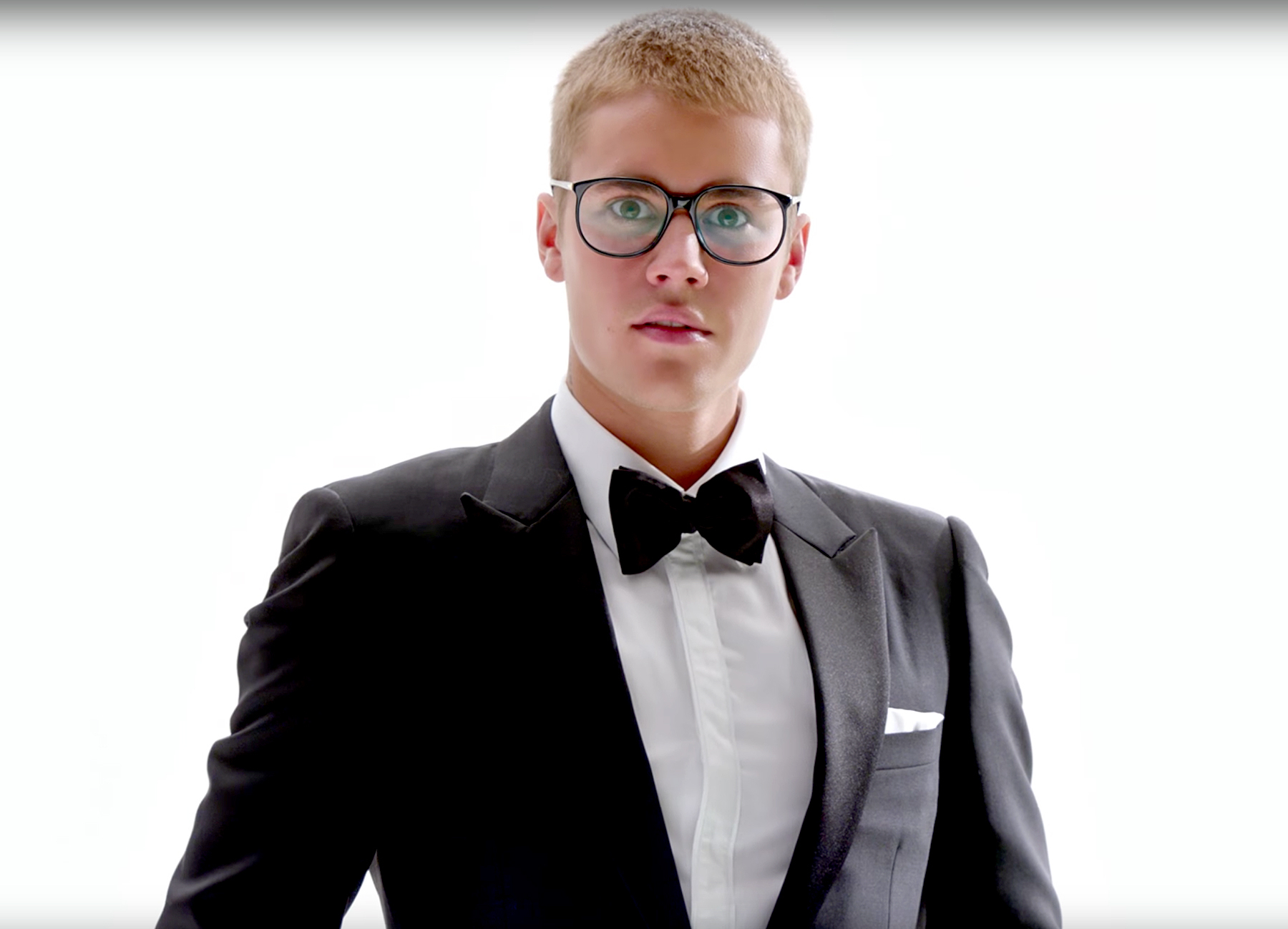 Justin bieber zoom 1581e7fb bfc5 4e4a b6ac 67bb1ccaaab3