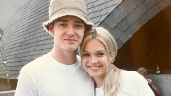 Justin Timberlake and Mandy Moore