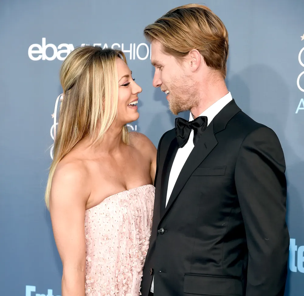 Kaley Cuoco and Karl Cook attend The 22nd Annual Critics' Choice Awards at Barker Hangar on December 11, 2016 in Santa Monica, California.