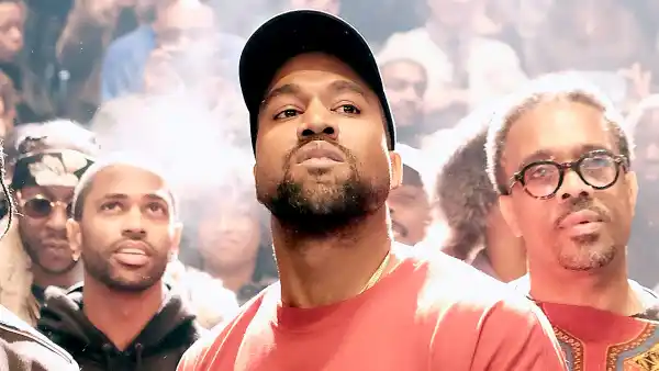 Kanye West performs during Kanye West Yeezy Season 3 on February 11, 2016 in New York City.
