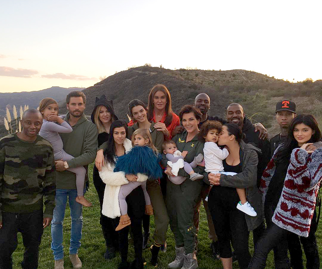 Kardashian jenner thanksgiving zoom ad86243f 81f8 457d bd35 a06812731424