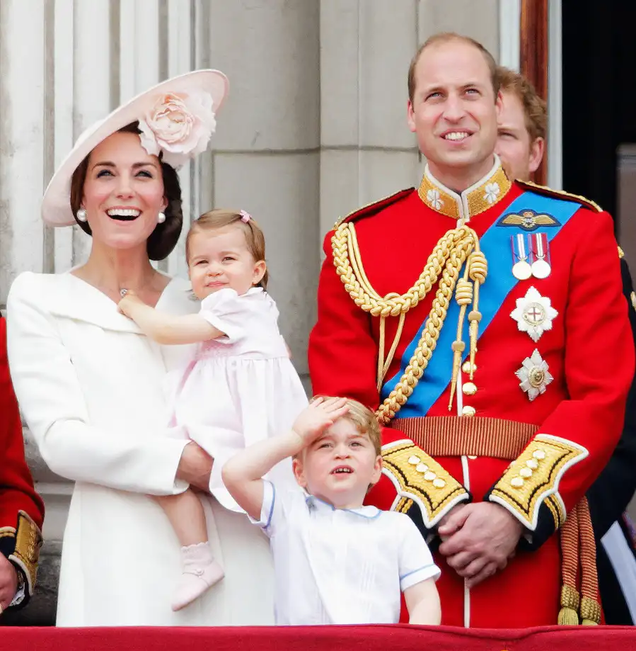 Kate 37a2c6b2 d3ba 40a4 8984 782f95962e1c