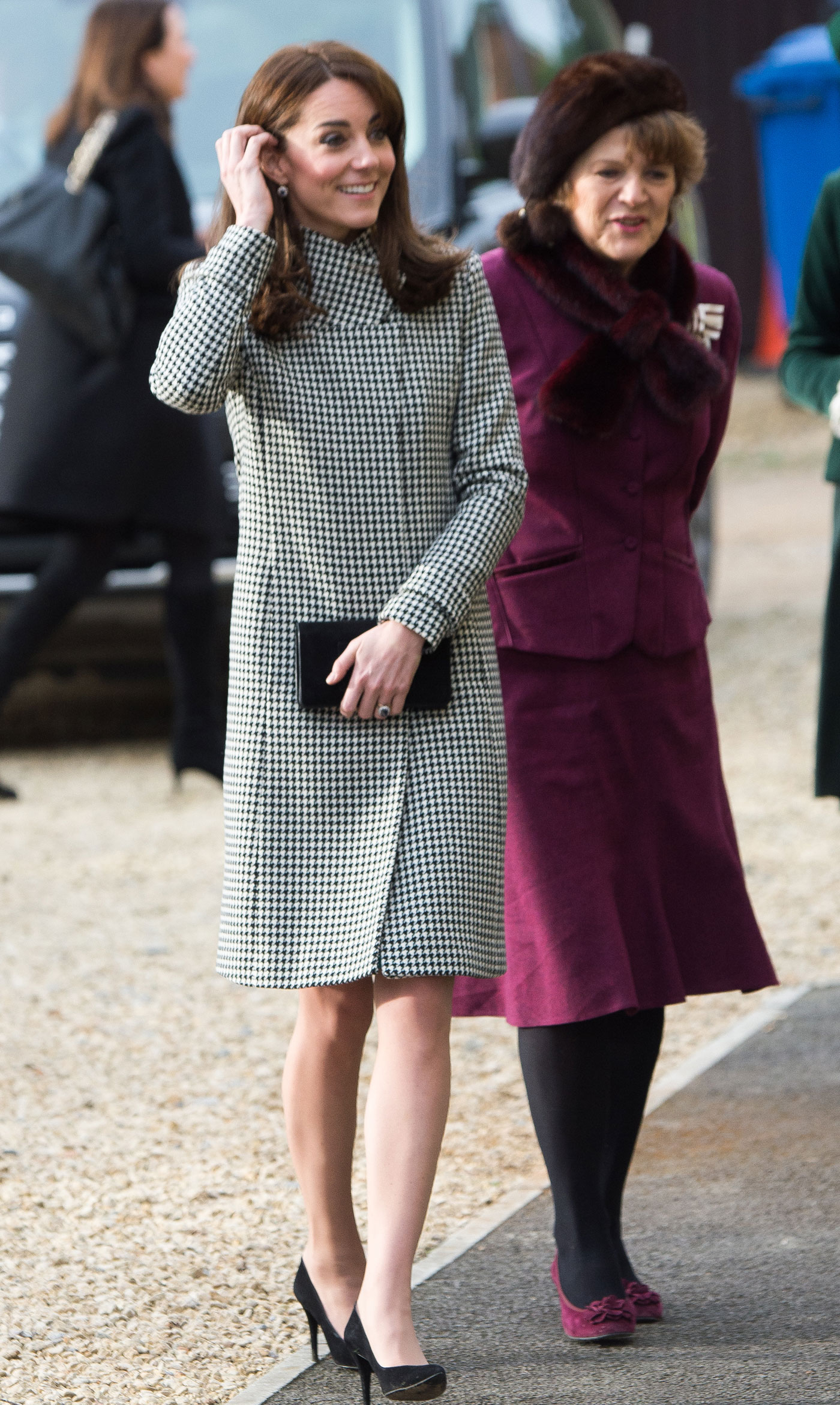 Kate Middleton's latest outfit is a black and white houndstooth coat
