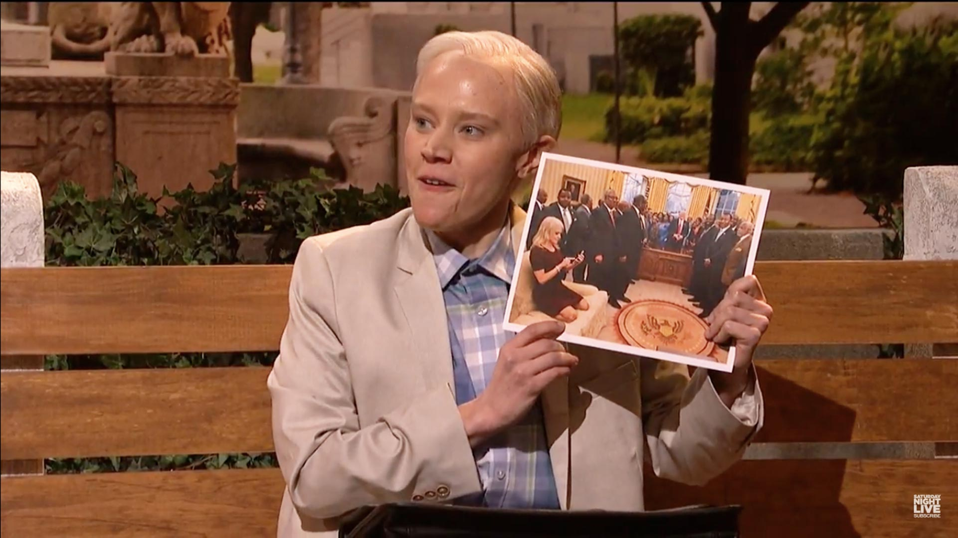 Kate mckinnon gump 91e8dd1f 2bc0 45e9 a317 81bfd4da8b01