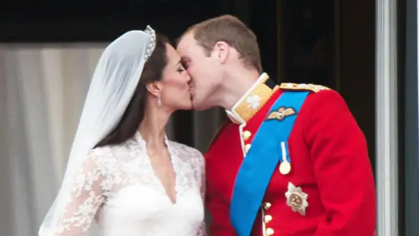 Kate Middleton and Prince William wedding kiss