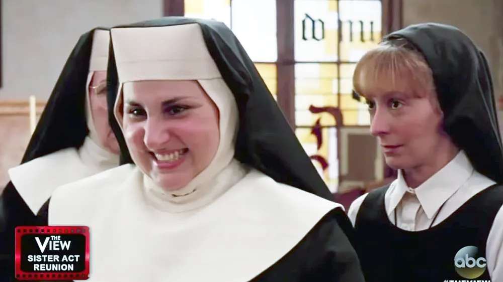 Kathy Najimy Wendy Makkena Sister Act