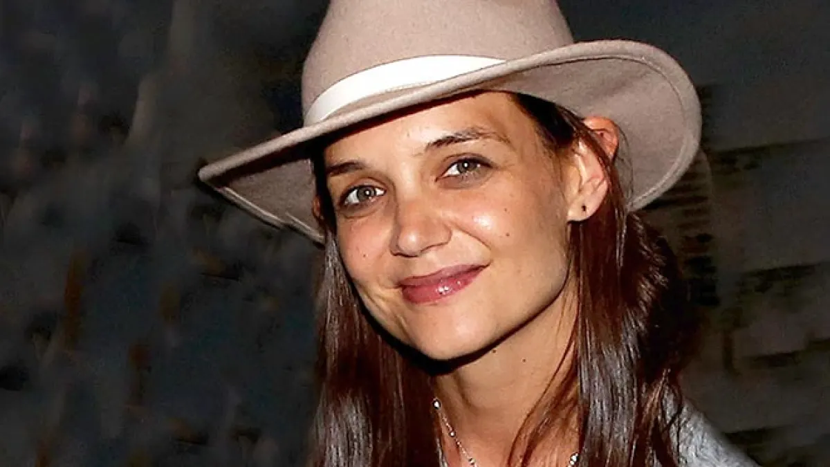 Katie Holmes, Suri Cruise