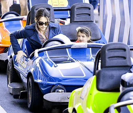 Katie Holmes and Suri Cruise go karts