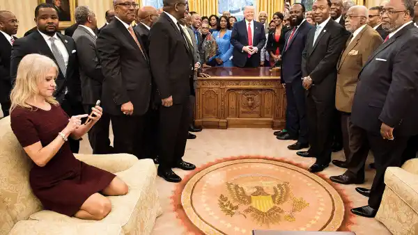 Kellyanne conway 72521fb9 12b0 4096 b9fc d640945745d4