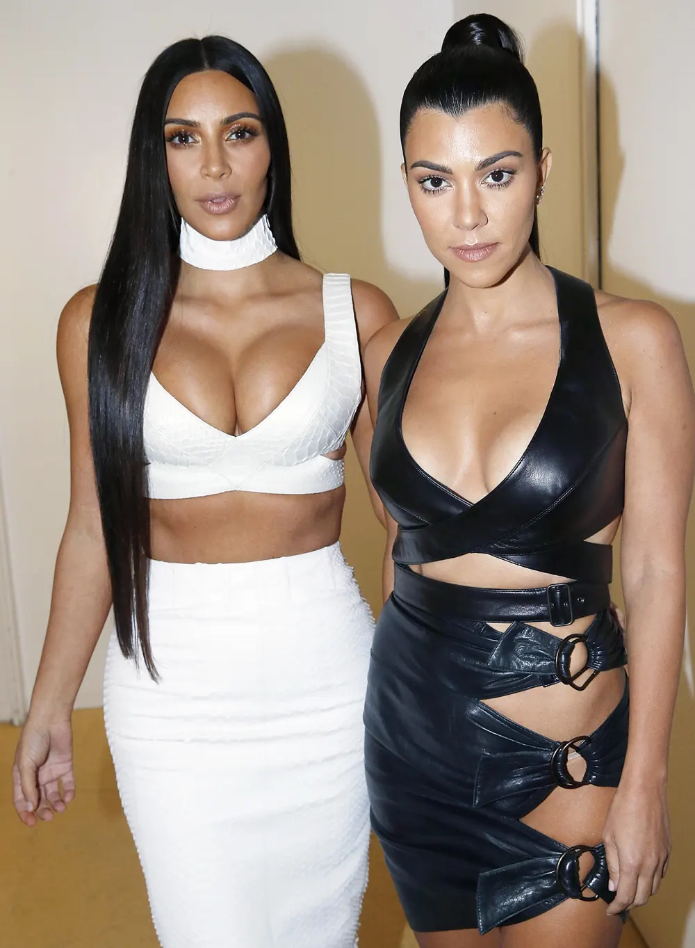 Kim Kardashian Kourtney Kardashian Paris