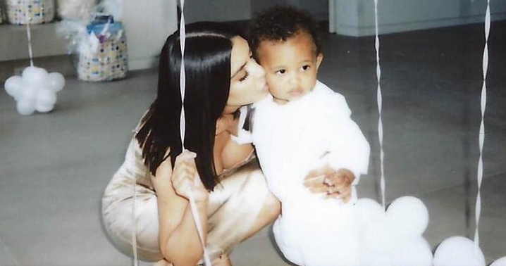 Kim kardashian saint west 67a2ff30 28d9 4abb 97d1 69ece528e210