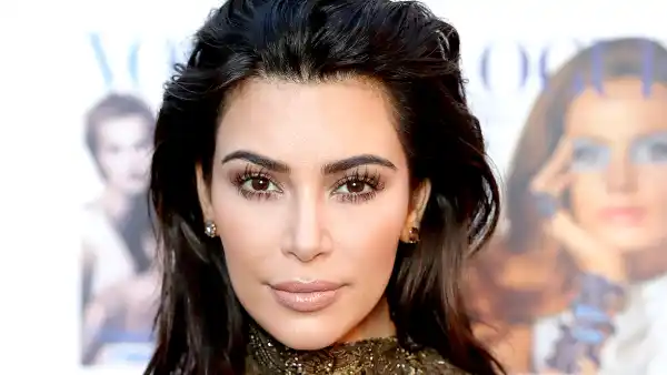 Kim kardashian zoom 2afbd360 932b 4e0c acd4 7a3ddadae8ff