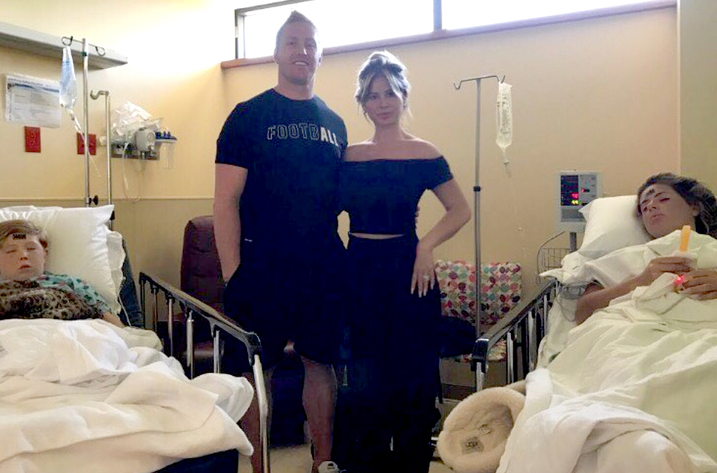 Kim z family recovery room b6a585e4 fc3e 41ba 962e ae58de1893f9