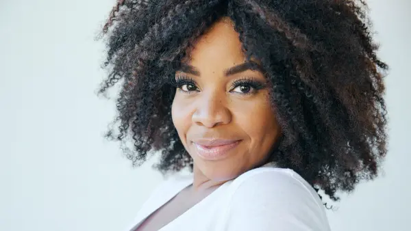 Kimberly hebert gregory 04ad7c36 292c 4fbd 8d88 8e4c64c234bc