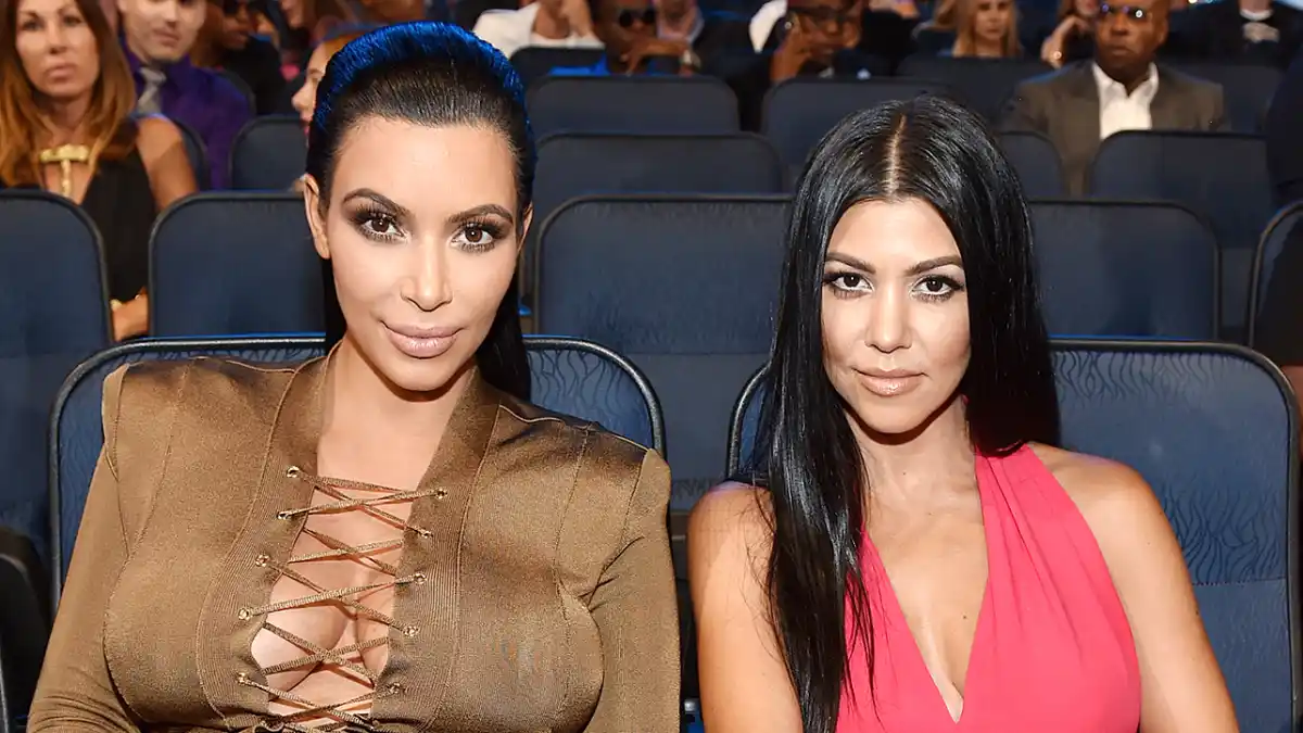 Kim Kardashian and Kourtney Kardashian