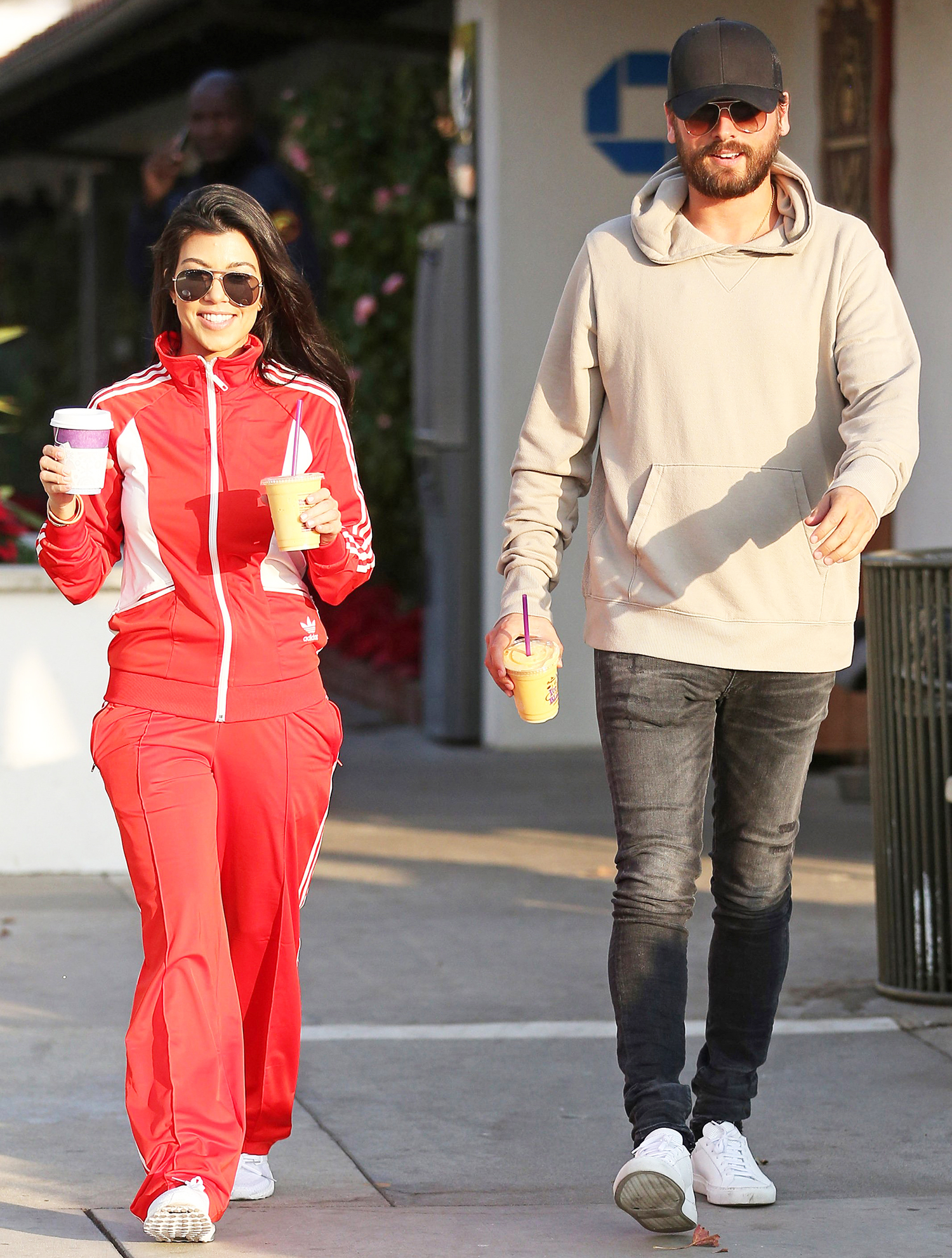 Kourtney kardashian scott disick a1e92988 ed58 4cb2 bfb9 35197f9cd77c