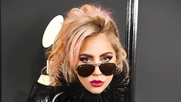Lady Gaga Grammys 2017