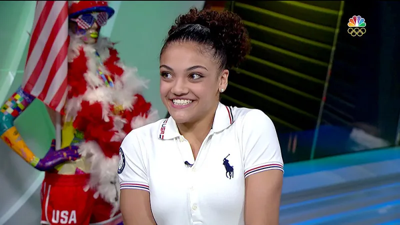 Laurie hernandez 3 e91cfd60 27ba 45d5 b365 c66697db44f9