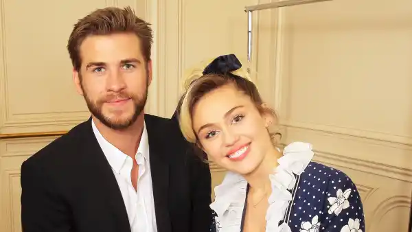 Liam hemsworth miley cyrus main 45c2466c cca2 4d79 8a44 91a7d52140e1