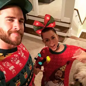 Liamhemsworthandmileycyrus 20510067 c4d9 438a a0bb 852531f8f277