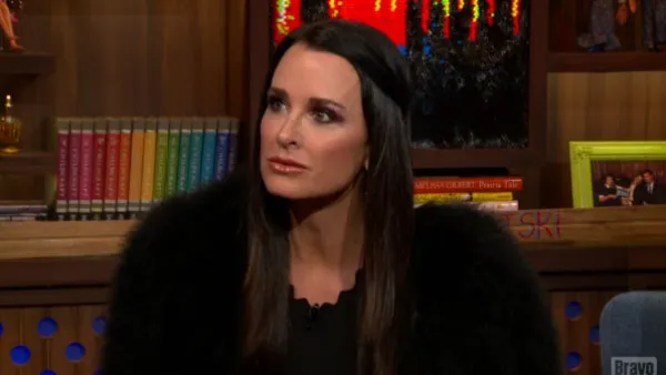 Kyle Richards talks Lisa Rinna on 'Watch What Happens Live'